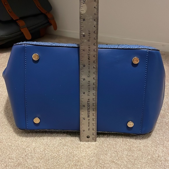 Escada in excellent condition. Used only few times. - Picture 15 of 16